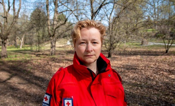 Kjersti Løvik, landsrådsleder hjelpekorps, i parken