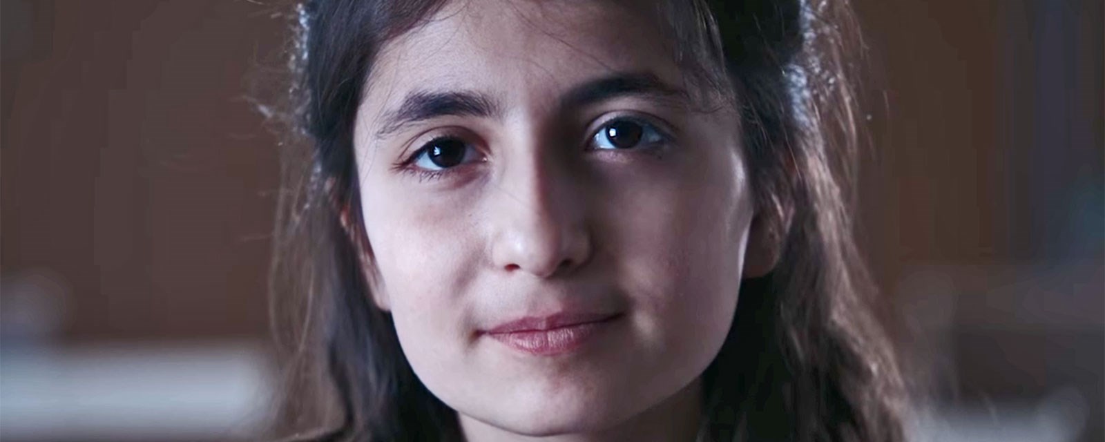 bilde av ung syrisk jente fra video