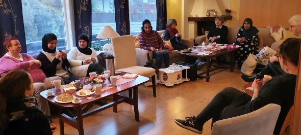 Møteplass kvinner2 (3)