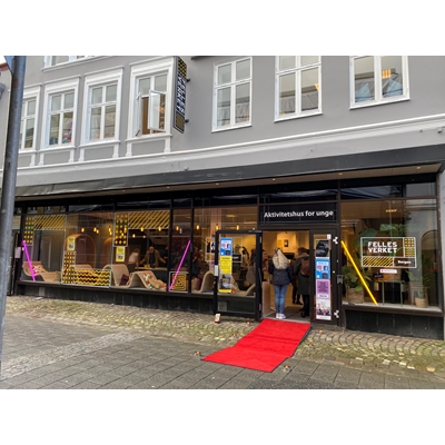 Fellesverket i Bergen ligger i Gågaten, nærmere bestemt Strandgaten 90-92.