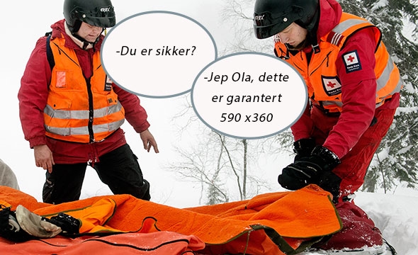 To personer fra Hjelpekorps ute på redning med pulkredning