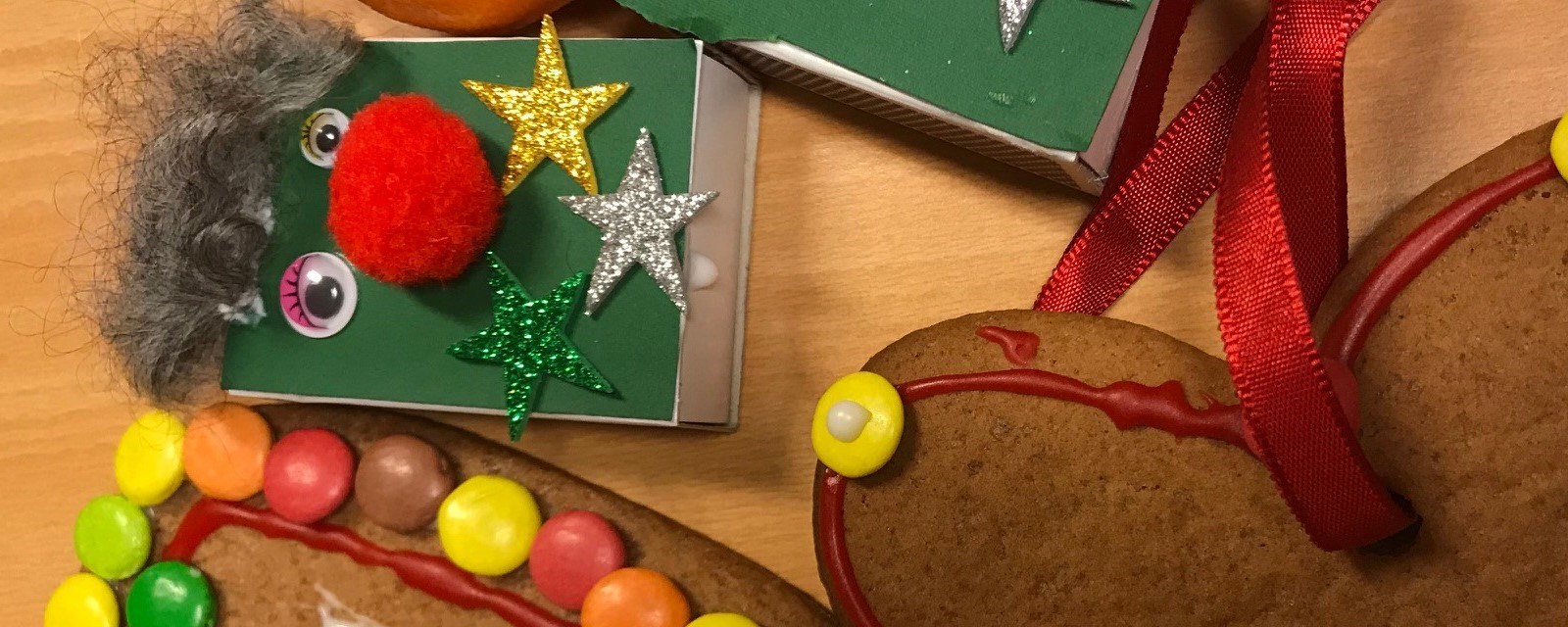 Saltdal Røde Kors Omsorg sin julefest ble vellykket, og barna fikk blant annet lage julepynt.