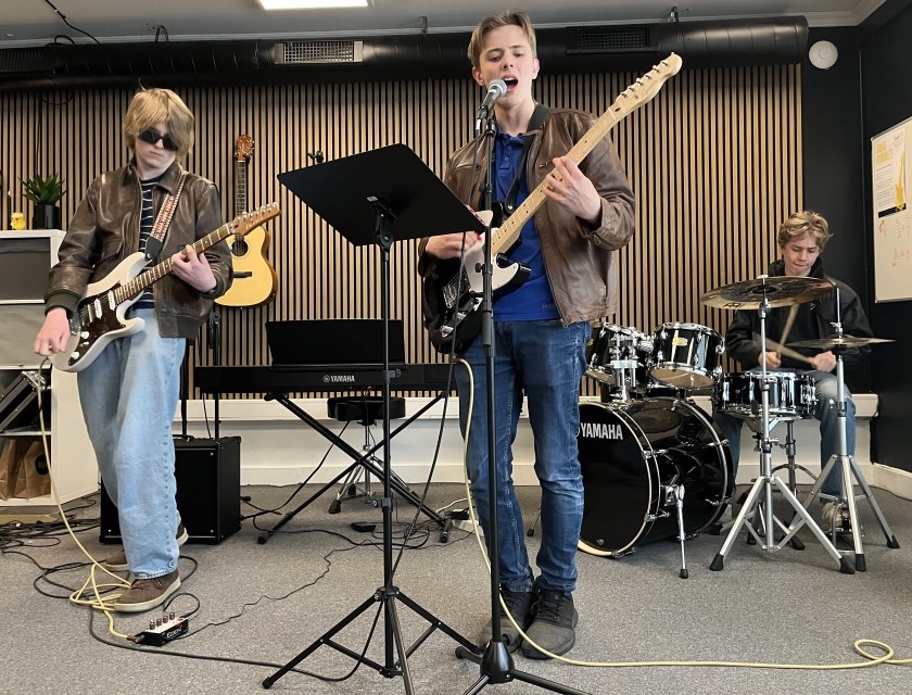 Første band på Fellesverket