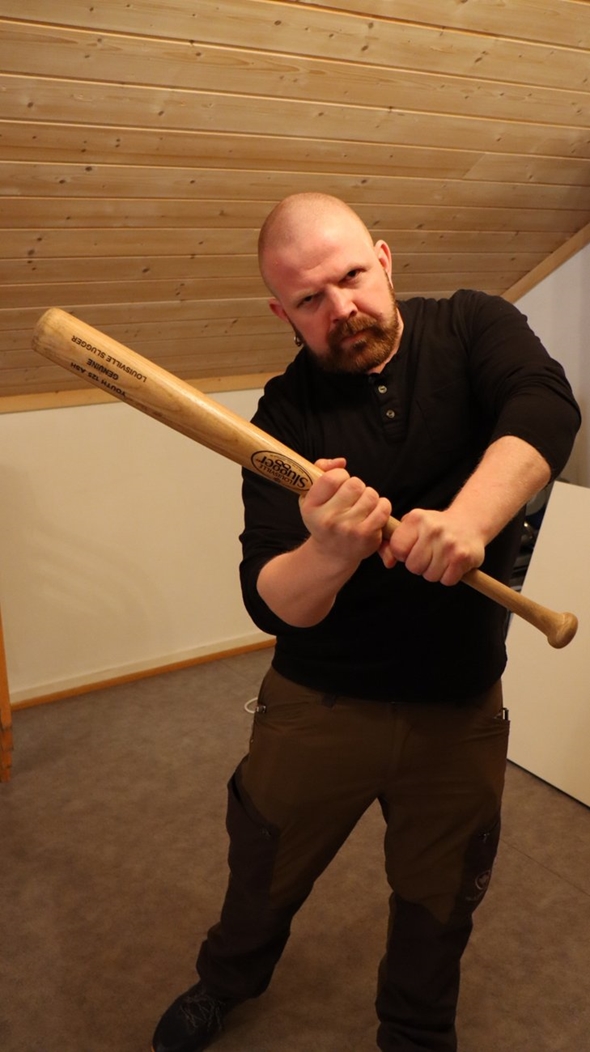 Frivillige som slår et slag