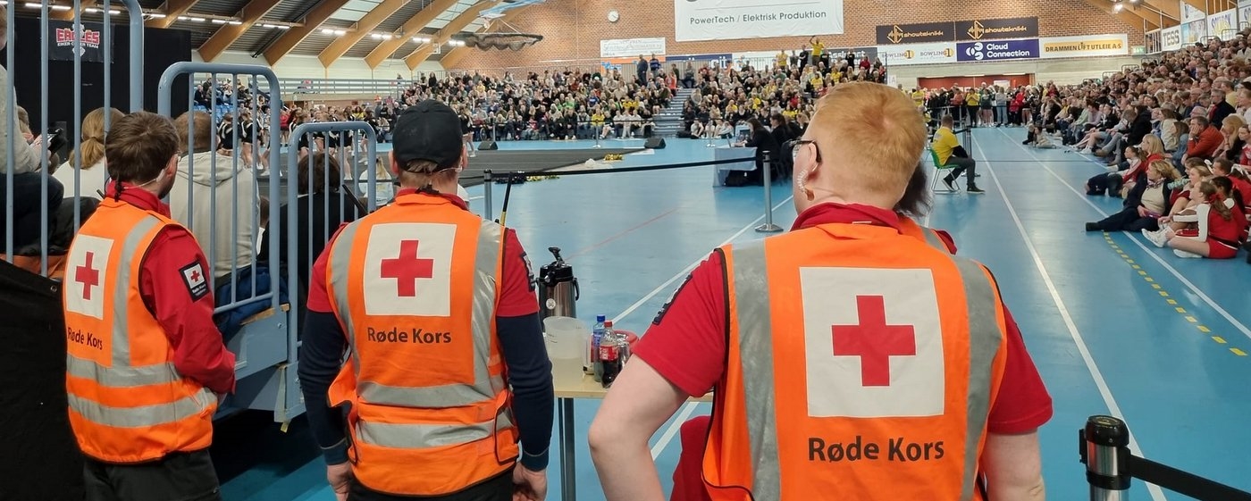 Personer som hjelper andre