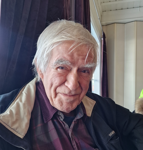 Bilde av eldre mann.