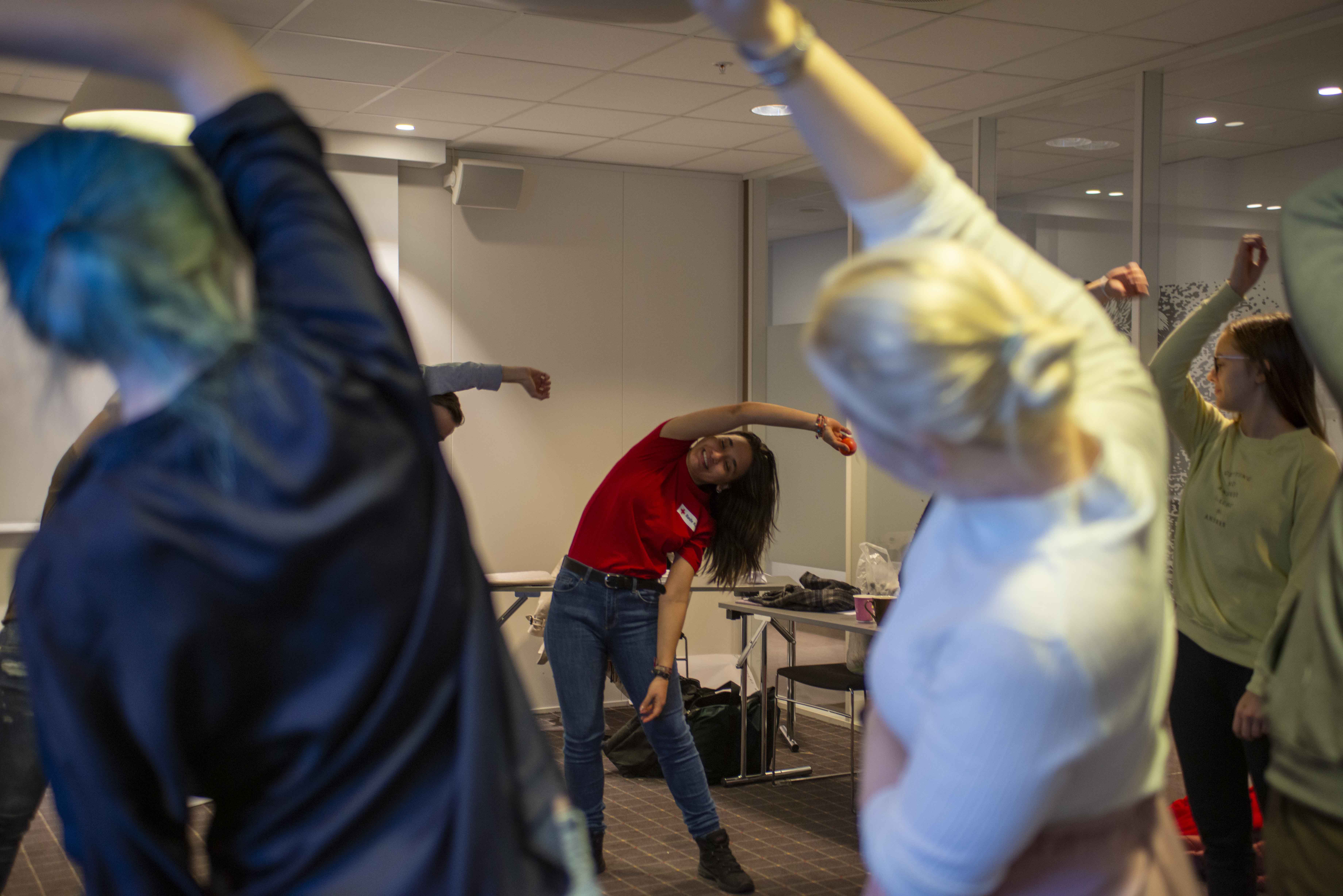 Ungdom som har det gøy