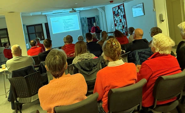 Oversiktsbilde 2 fra årsmøte i Bodø Røde Kors