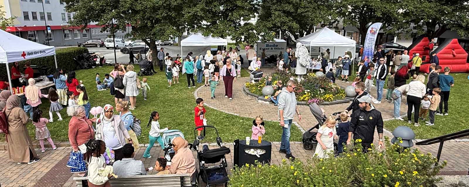 Hagefest i Anna Benoni-parken