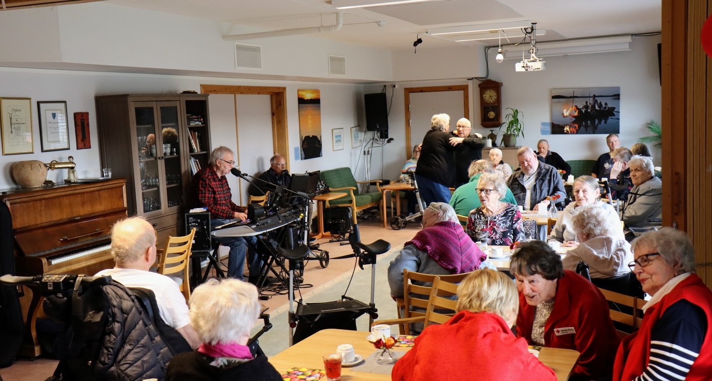 Frivillige lager god stemning