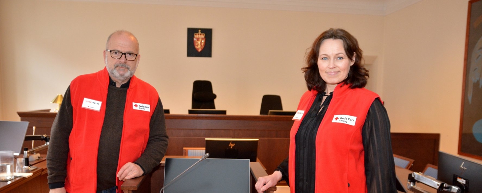 Frivillige i tingretten.