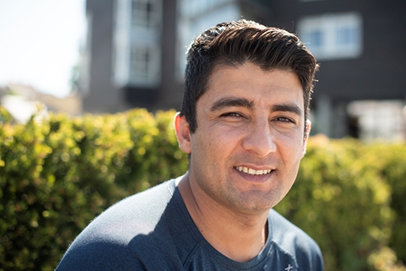 Portrett av en ung afghansk mann