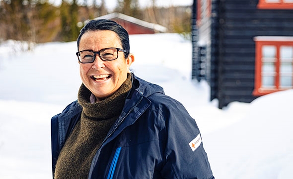 Portrett av smilende frivillig. Inger-Ruthgerda Wellendorf.