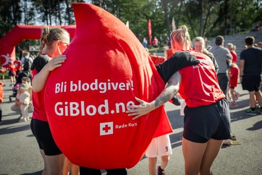 Bloddråpe med to løpere