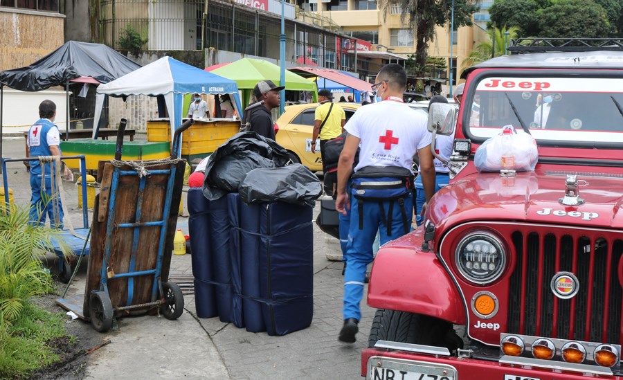 Røde Kors i gatene i Buenaventura