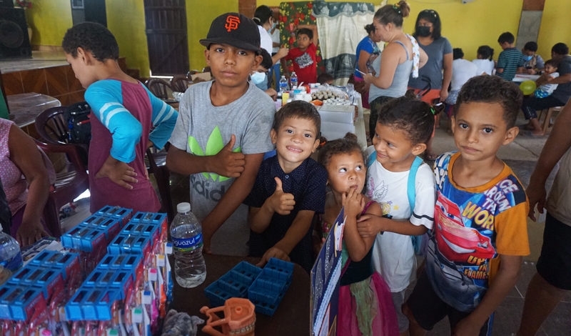 Barn står i kø for tannsjekk