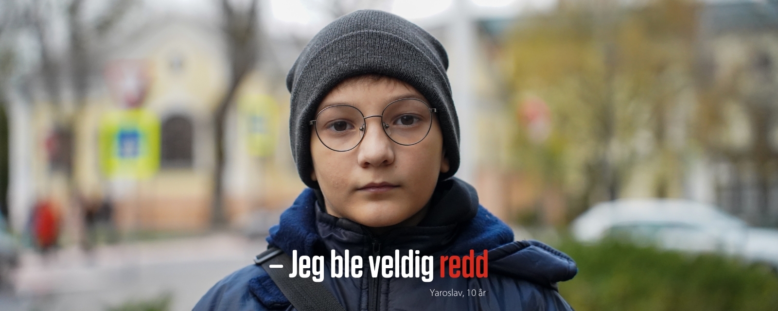 Gutt som har flyktet i Ukrania