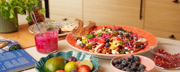 Hanne-Lene lager frisk, fargerik mat som er sunn