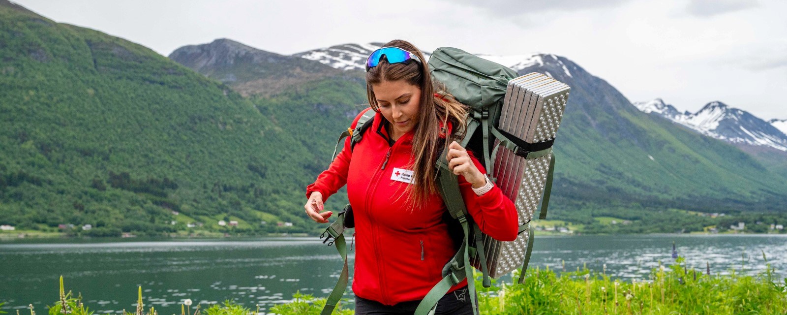 bilde av Lea med sekk på ryggen
