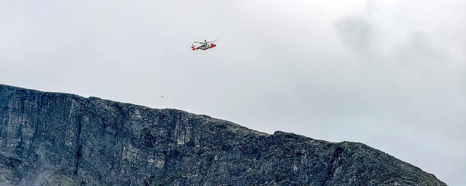helikopter over Trollveggen