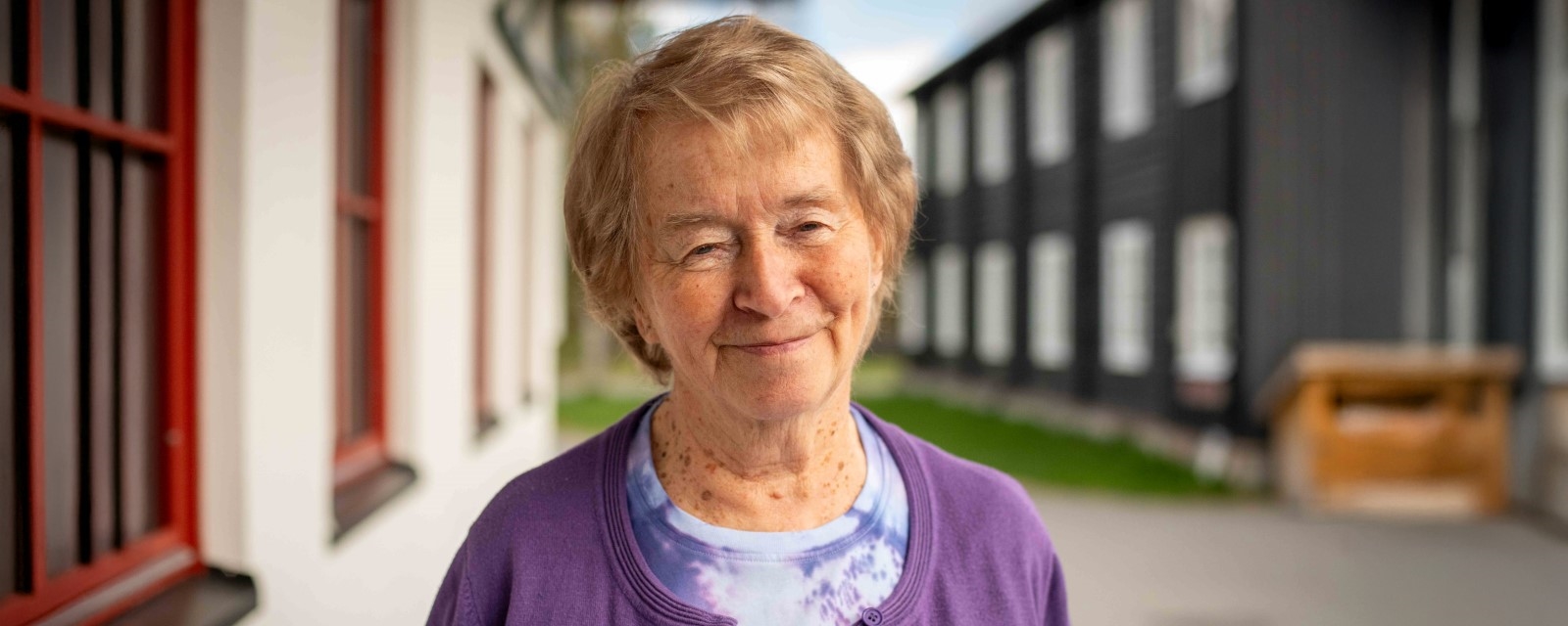 Bilde av Tullik Torsrud som har vært frivillig i Røde Kors gjennom en årrekke. 