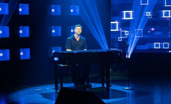 Nicolay Ramm ved pianoet